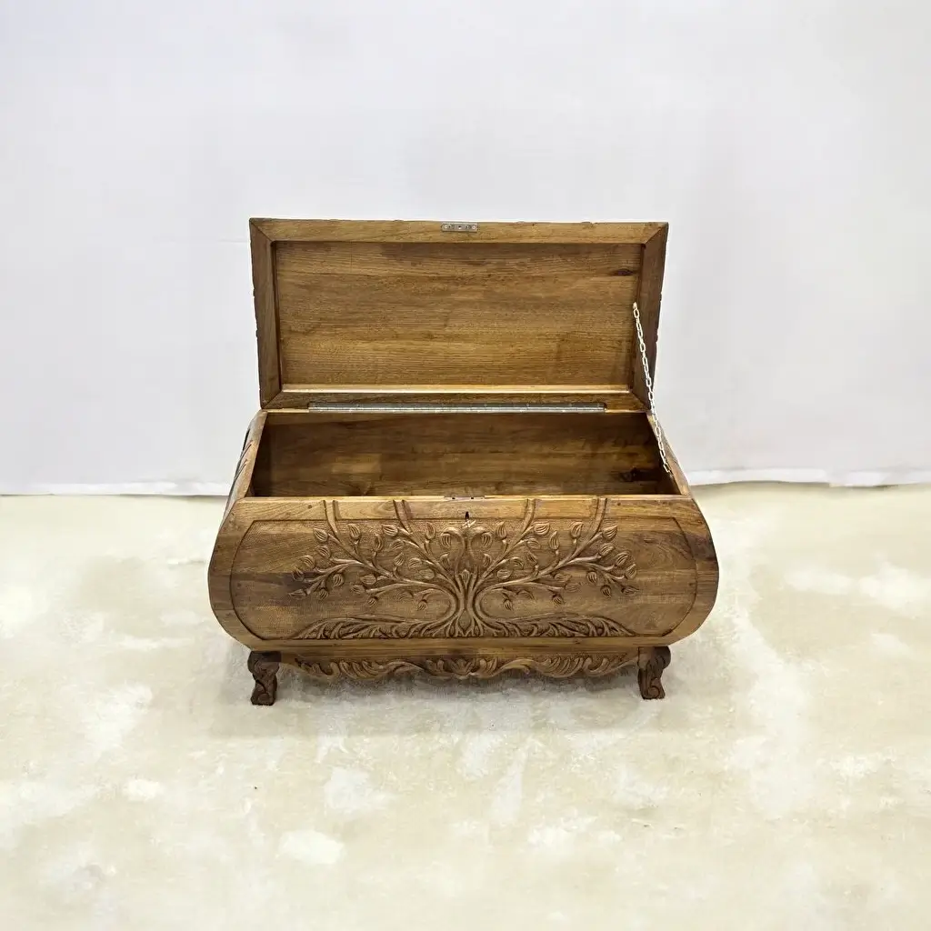 Maraş El Oyma Ceviz Ahşap Çeyiz Sandığı –Ahşap Sandık- 95x50x54 cm | Hayat Ağacı Model - Görsel 4