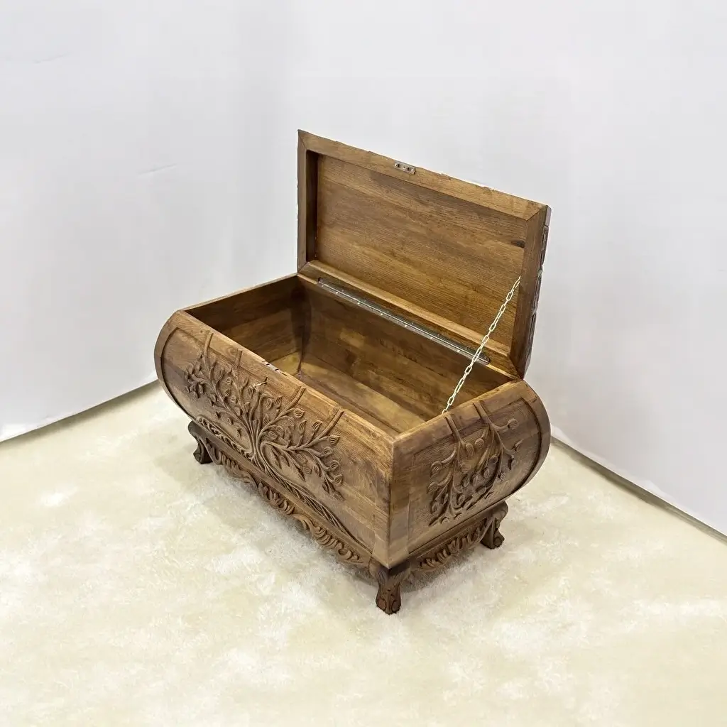 Maraş El Oyma Ceviz Ahşap Çeyiz Sandığı –Ahşap Sandık- 95x50x54 cm | Hayat Ağacı Model - Görsel 5