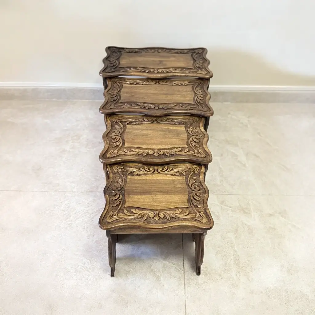 Maraş El Oyma 4’lü Servis Sehpası – 65x40x50 cm Ceviz Ahşap Zigon Sehpa Takımı - Görsel 6